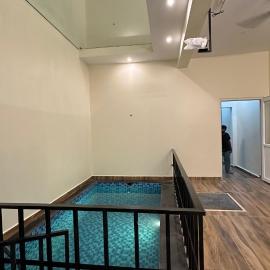 Wind & Wave Villas, Luxury 3BHK Villa with Indoor Pool & Poolside Cinema Projector