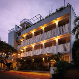 Deva Bali Apartement, hotel in Kerobokan