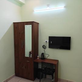 Sivasakthi Inn, hotel in Trivandrum
