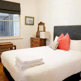 The Residence - Spacious 4-Bed Tenterfield Home, hotelli kohteessa Tenterfield
