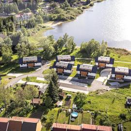Lipno Apartments BERGMAX, Ski Areál Lipno 16min dojezd - Resort Malé Lipno s terasou a zahrádkou, parking free