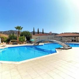 Two BR, Pool, Smart TV, Wi-Fi, Dishwasher & Washer