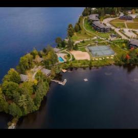 3306 Studio, Condo sur le Lac, hotel v destinaci Lac-Superieur