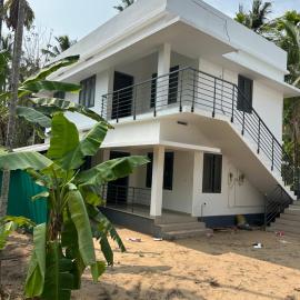 Vyshnavi 2 BHK AC Apartment, hotel in Thanniyam