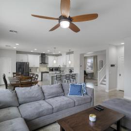 Westgate Retreat, Family & Pet-Friendly 4BR Home, hotel in Glendale
