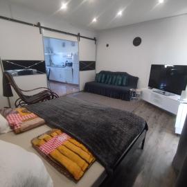 Vár-Lak Apartman, viešbutis mieste Balatonfůzfő