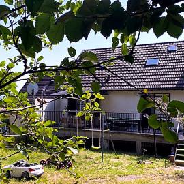 Full Modern House - Beautiful Garden - Private Parking Space - Paris & Disneyland MontFermeil