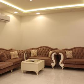 نزل الاسرة للشقق المخدومة, hotel u gradu Al-Aflaj