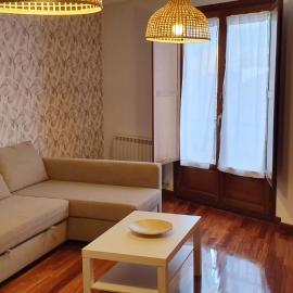 Apartamentos Palacio Azcarate Calle Arzobispo Barroeta, hotel a Ezcaray