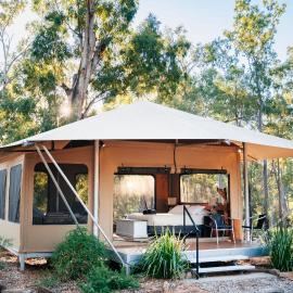 Wallaroo Outback Retreat - Glamping Tents Carnarvon Gorge, hotelli kohteessa Hutton