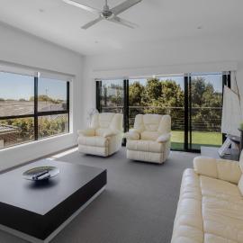 Perfect Family Entertainer with Pool & Alfresco