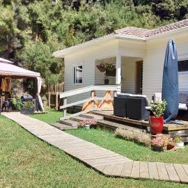 Wainui bush retreat, hotel in Kaeo