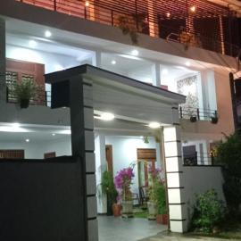 Rohan's Residence, hotel a Kandana