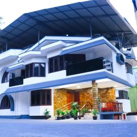 Luxury Villa in Falnir, hotell sihtkohas Mangalore