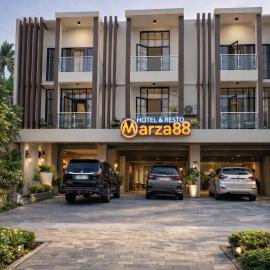 Hotel & Resto Marza 88, Hotel in Pangkajene