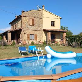Casale Marittimo Apartment with Pool & Sea View -Piccolo Grande Prato