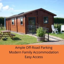 Peaceful log cabin nr Ross-on-Wye, Herefordshire, hotel in Peterstow