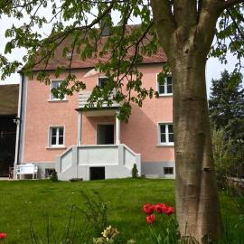 Landhaus am Schloss, hotell sihtkohas Schnabelwaid