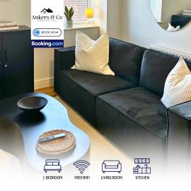 1BR Flat By Ankers Short Term Rental Agency Manchester Near Altrincham Market with Free Parking