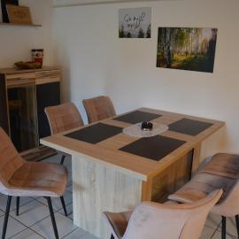 Familienfreundliche Ferienwohnung โรงแรมในGrasellenbach