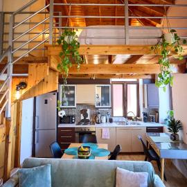 Cozy Windmill View Apartment