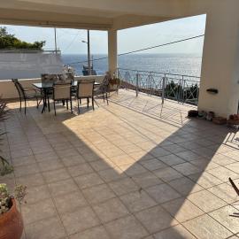 The house by the sea، فندق في Dhaskalión