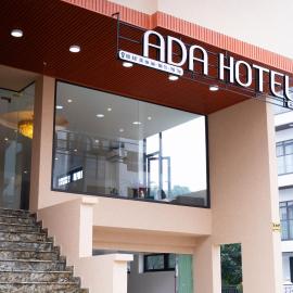 ADA HOTEL - Khách Sạn Trung Tâm Việt Trì & Viet Tri Central Hotel, hotell i Minh Nông