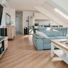 Deniro Apartment