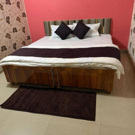 Karuna Homestay, hotel v destinaci Udždžain