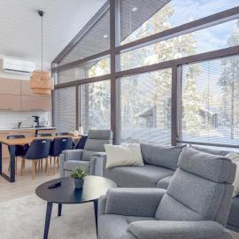 Spacious holiday home in a good location, stunning views, hotel en Rukatunturi