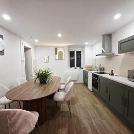Le petit domaine de Leo L ecureuil appartement cosy avec jardin privatif