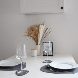Zentrales, modernes Apartment für 2 mit Parkplatz