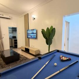 1 Bedroom with Snooker- Wuye City Center, khách sạn ở Ankuru