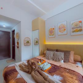 Ratanamu at Apartemen Transpark Juanda, hotel in Padurenan