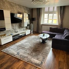 Stylisches City Apartment-Balkon-24h CheckIn-SmartTV