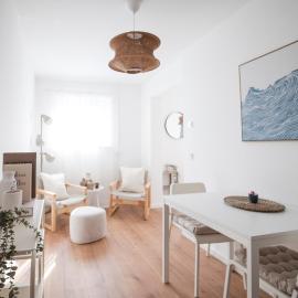 Penthouse & Forest Retreat - near city