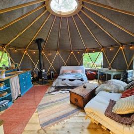 Cozy yurt on regenerative farm: Sykkylven şehrinde bir otel