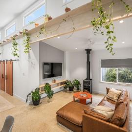 The Ausly Architectural Coastal Retreat with pool pet friendly