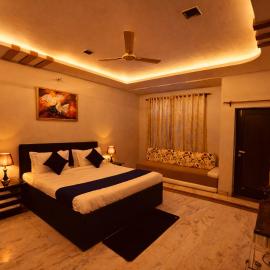 Pink City Retreat 3BHK Luxury Stay in Vaishali Nagar