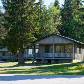 Brändön Lodge Full Service cabin, hotel en Luleå