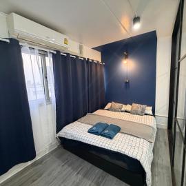 Shera Estate ห้องพักเมืองทอง C5, hotel di Thung Si Kan