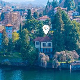 Villa Incanto Sul Lago: Lakefront, Garden & Balconies (Sleeps 7) - Happy Rentals