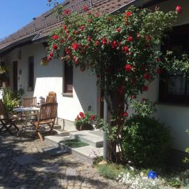 Ferienwohnung Sonne-Stadtrand Dresden, hotel em Moritzburg