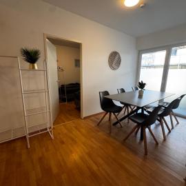 Linz Wasserwald - cozy 2BR Apartment, hotel in Linz