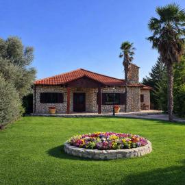 Villa Thalia, hotel in Alexandroupoli