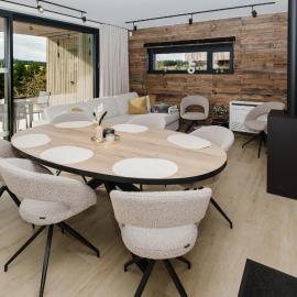 Nature Lake Village – Villa Timberly n°16 – 8 personnes avec jacuzzi, hotell i Bullange