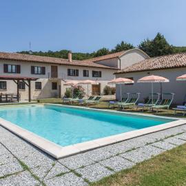 Villa Felice, Private Pool and Hills, hotel Pergolában