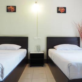 ภูตะวัน กาญจน์ รีสอร์ท Phutawan Kan Resort, hótel í Kanchanaburi