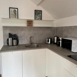Modernes City-Apartment mit Parkplatz in Steyr, Hotel in Steyr