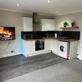 Modern 2 Bed Apartment, Sleeps 4, hotel a Bolton